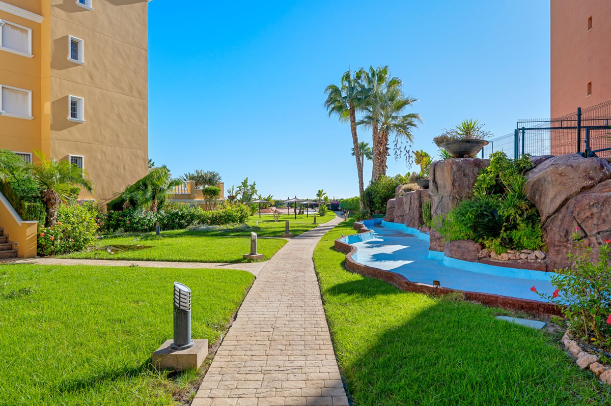 Apartment for Sale in Cabo Roig, Alicante
