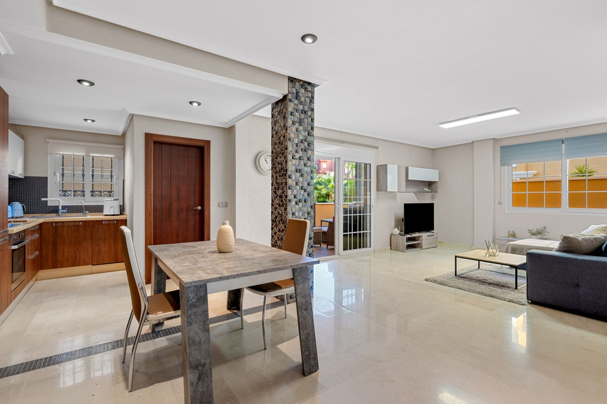 Apartment for Sale in Cabo Roig, Alicante