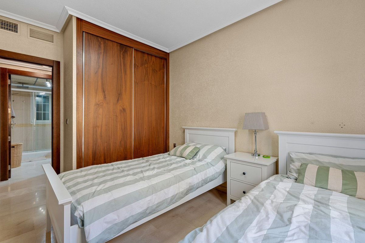 Apartment for Sale in Cabo Roig, Alicante