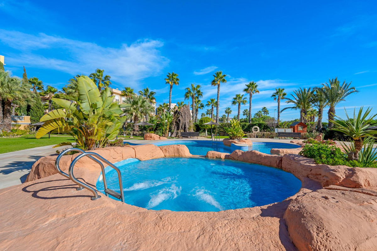 Apartment for Sale in Cabo Roig, Alicante