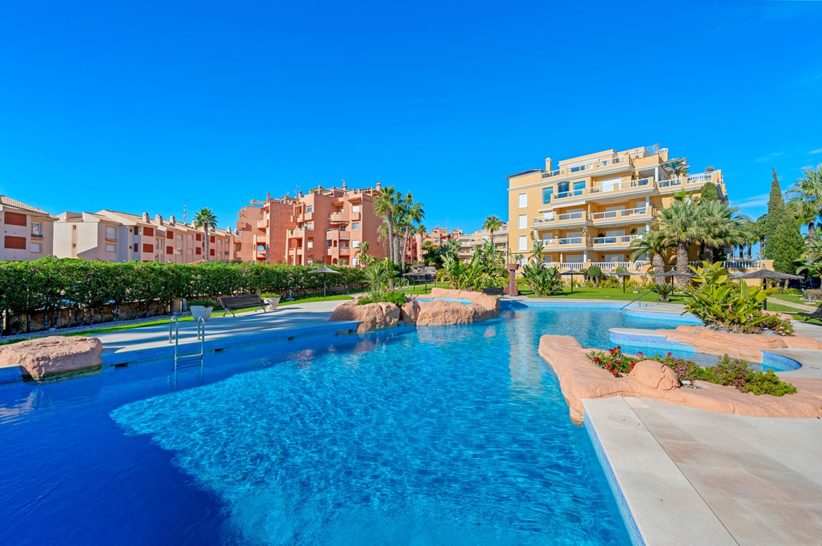Apartment for Sale in Cabo Roig, Alicante