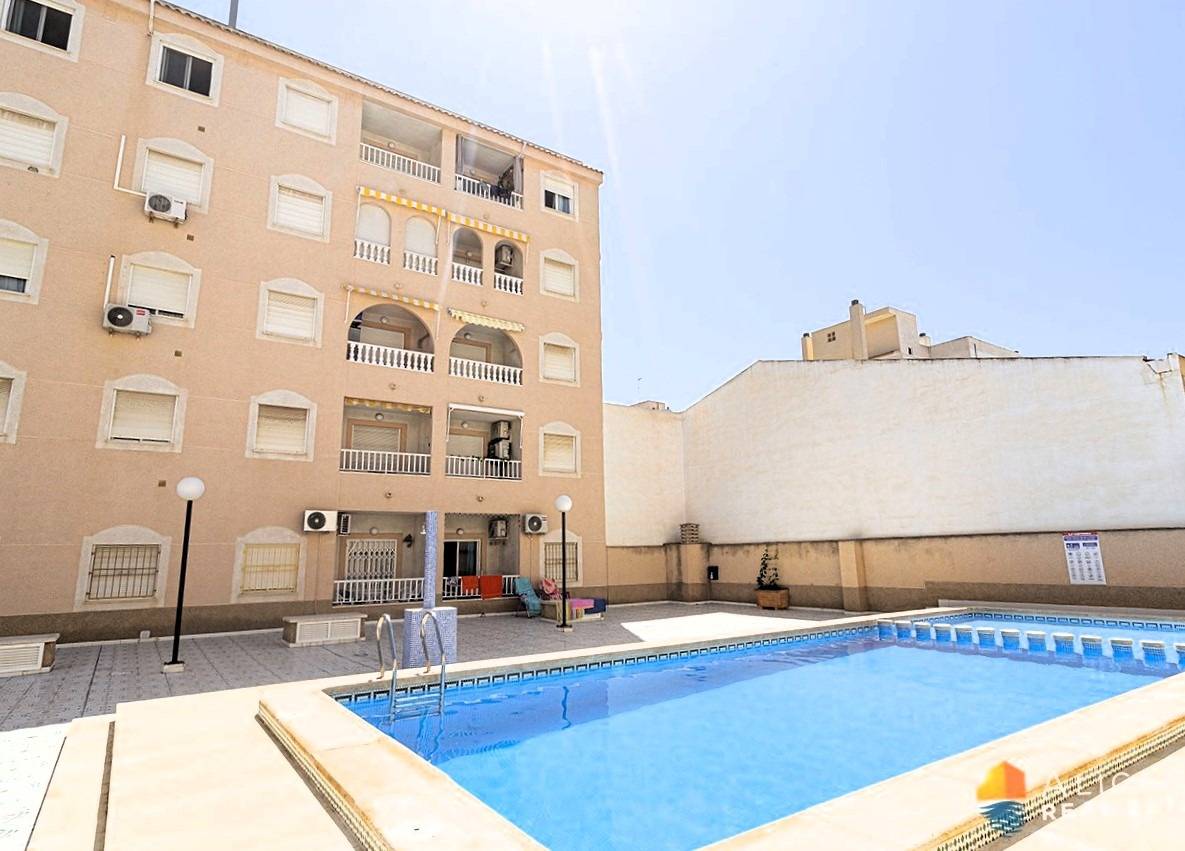 12-1 Penthouse for Sale in Torrevieja, Alicante