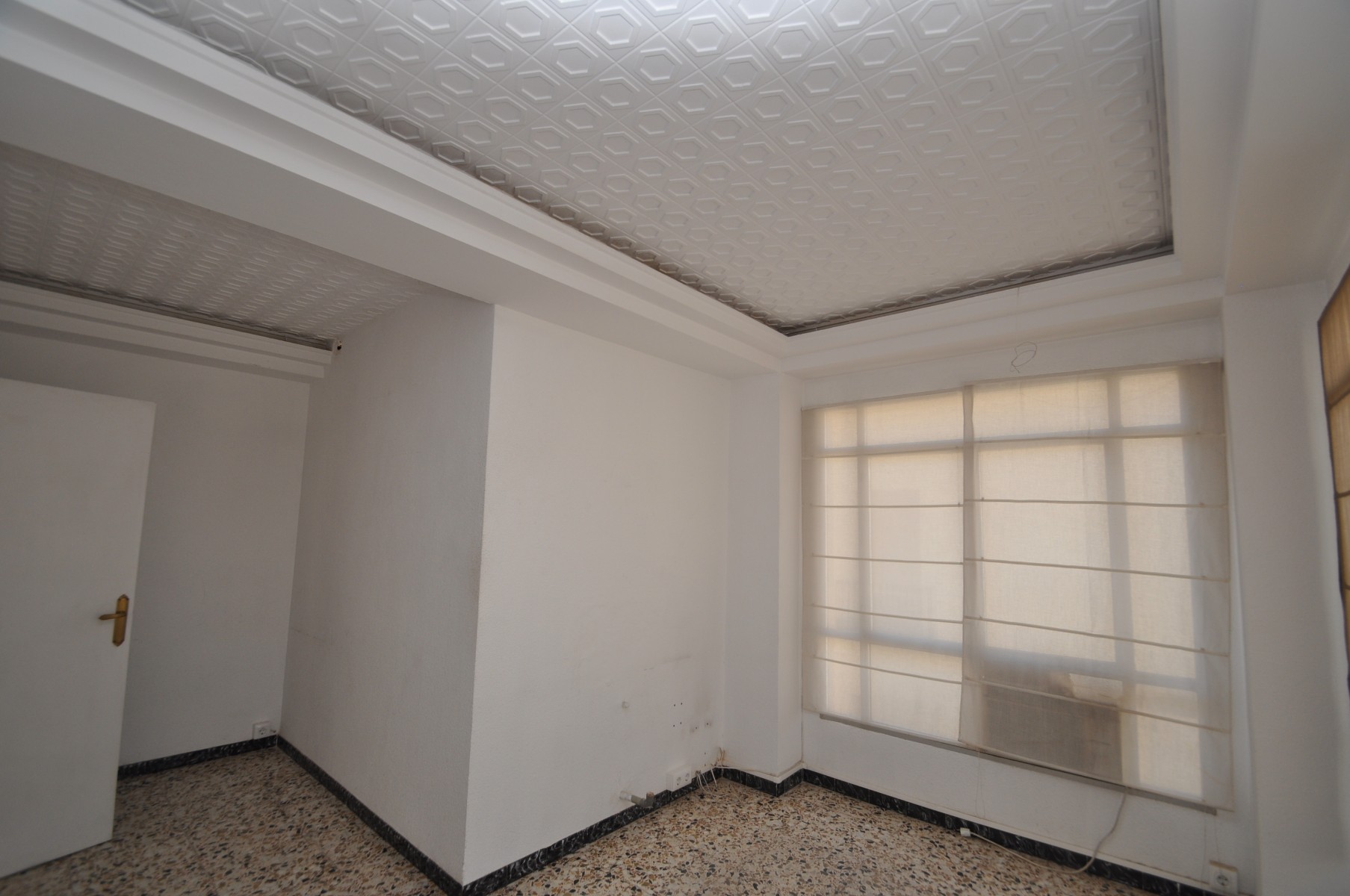 Apartment for Sale in Pinoso, Alicante