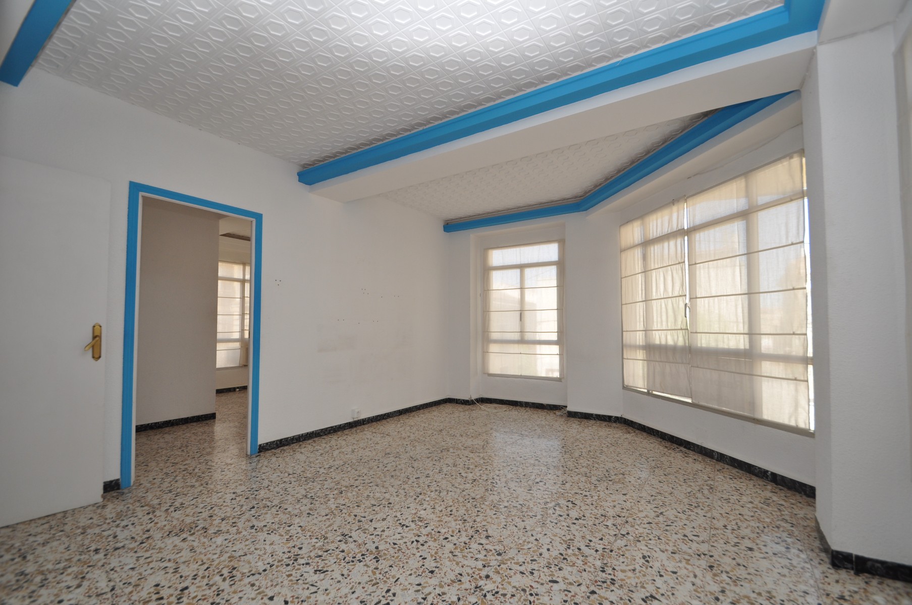 Apartment for Sale in Pinoso, Alicante