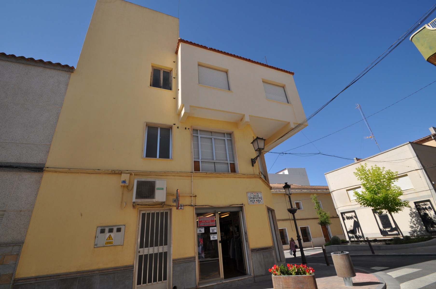 Apartment for Sale in Pinoso, Alicante