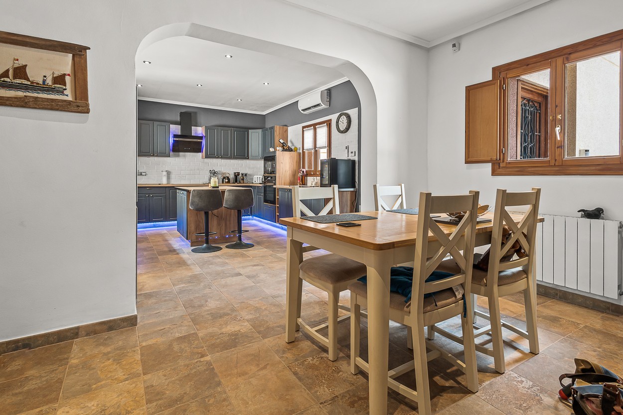 Country House for Sale in Torremendo, Alicante