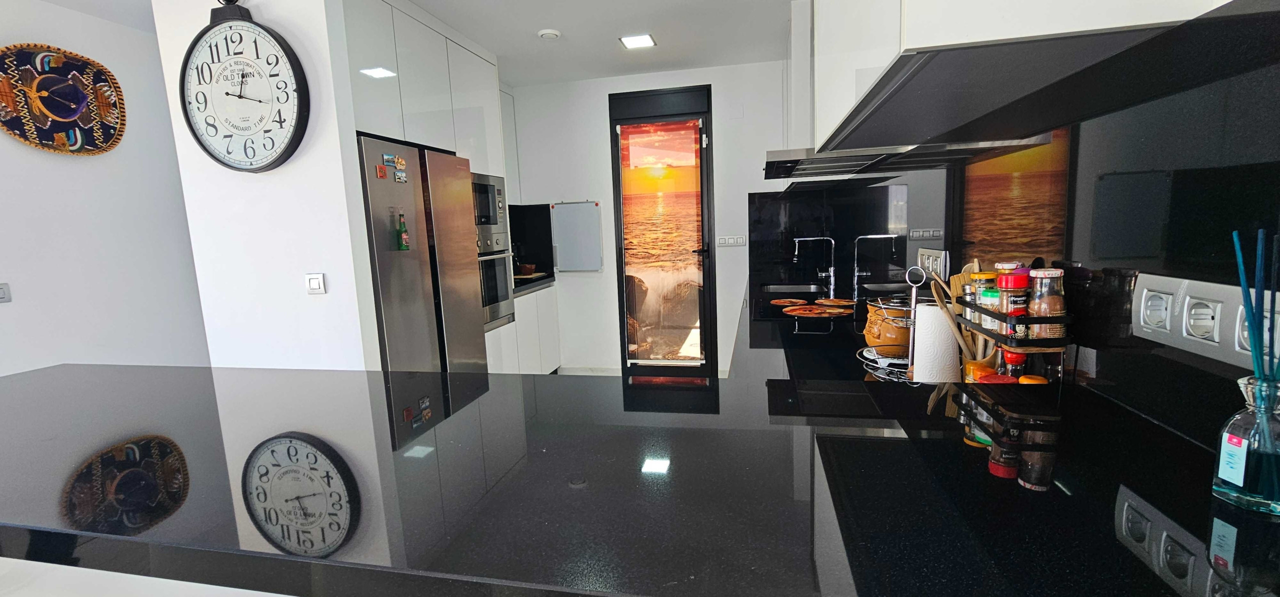 Luxury Corner Villa with Private Pool and Panoramic Solarium in Los Montesinos