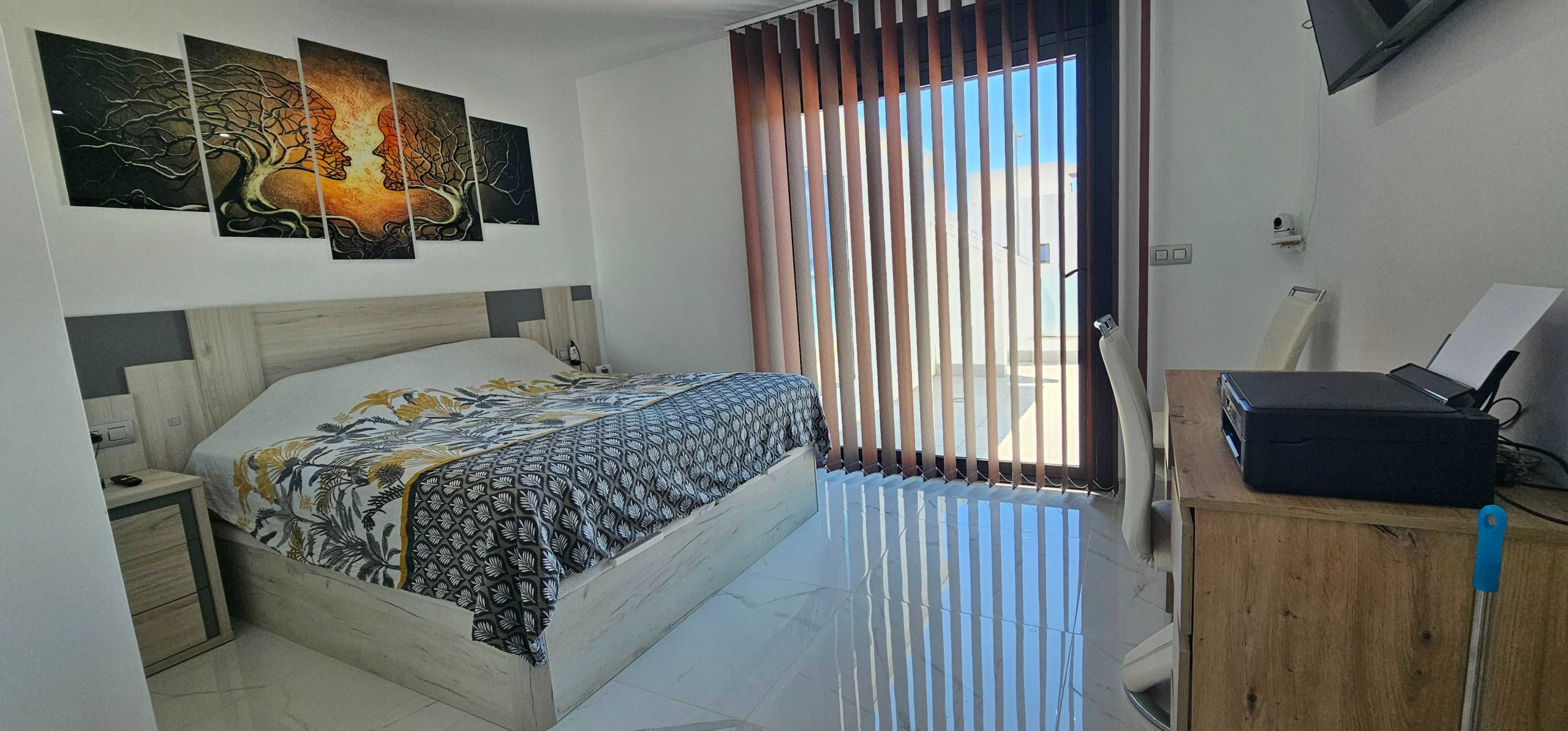 Luxury Corner Villa with Private Pool and Panoramic Solarium in Los Montesinos