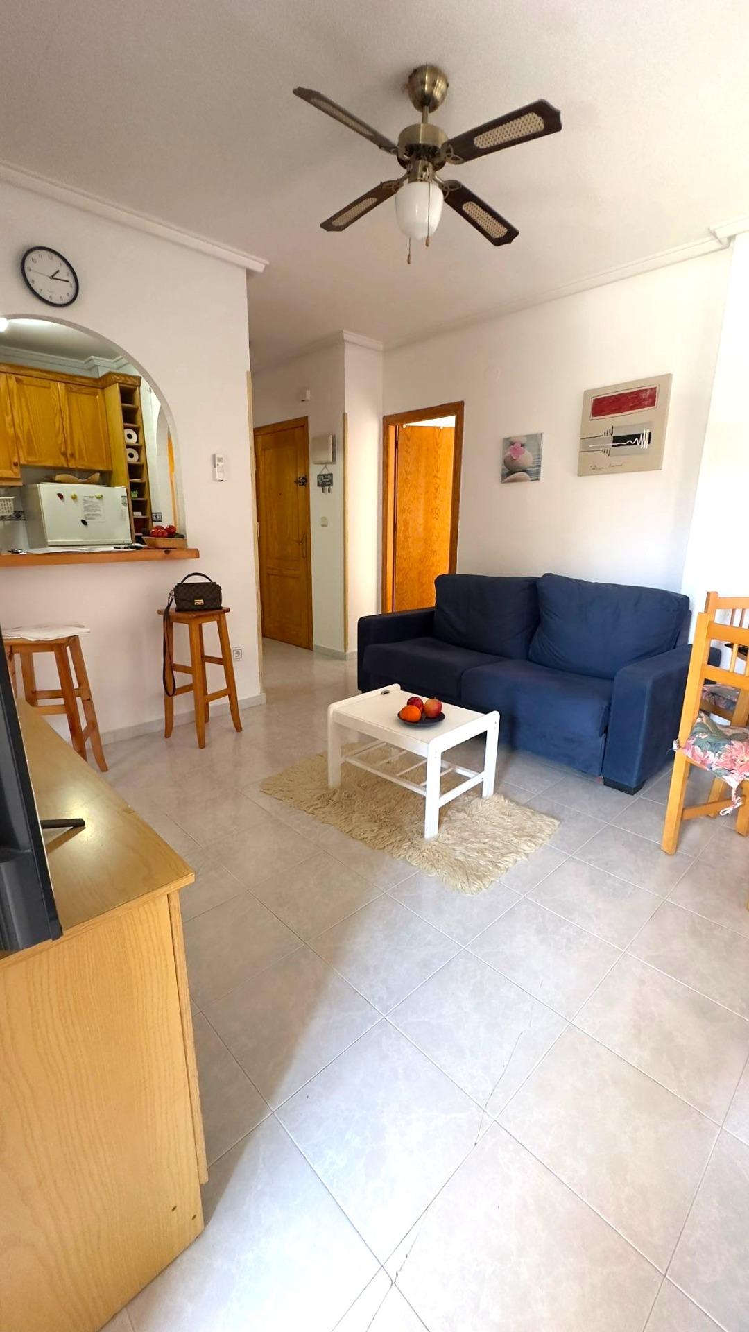 2-1 Apartment for Sale in Torrevieja, Alicante