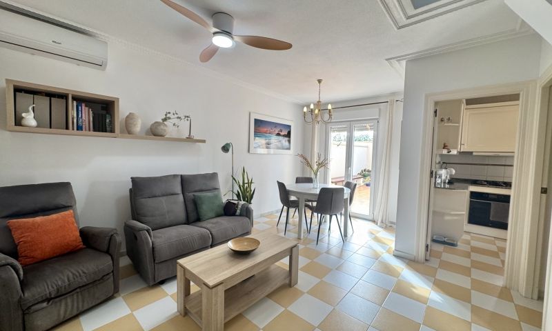 Villa for Sale in Torrevieja, Alicante