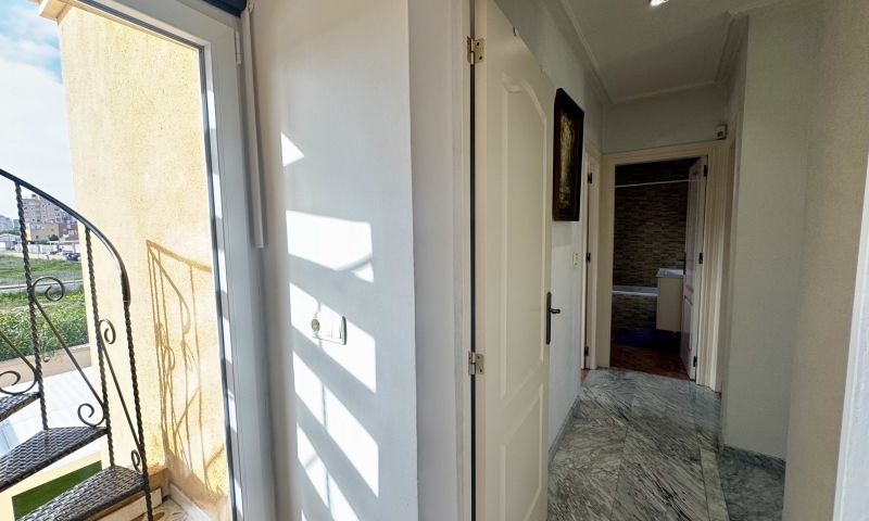 Villa for Sale in Torrevieja, Alicante