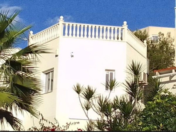 Apartment for Sale in San Miguel de Salinas, Alicante