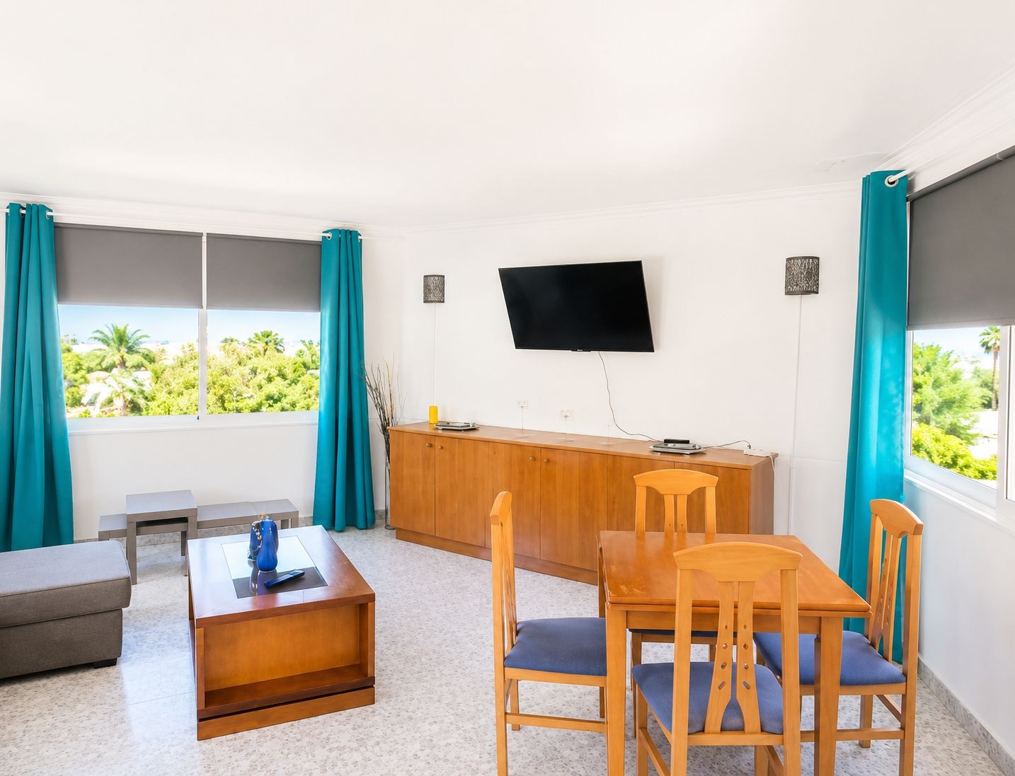 Apartment for Sale in San Miguel de Salinas, Alicante