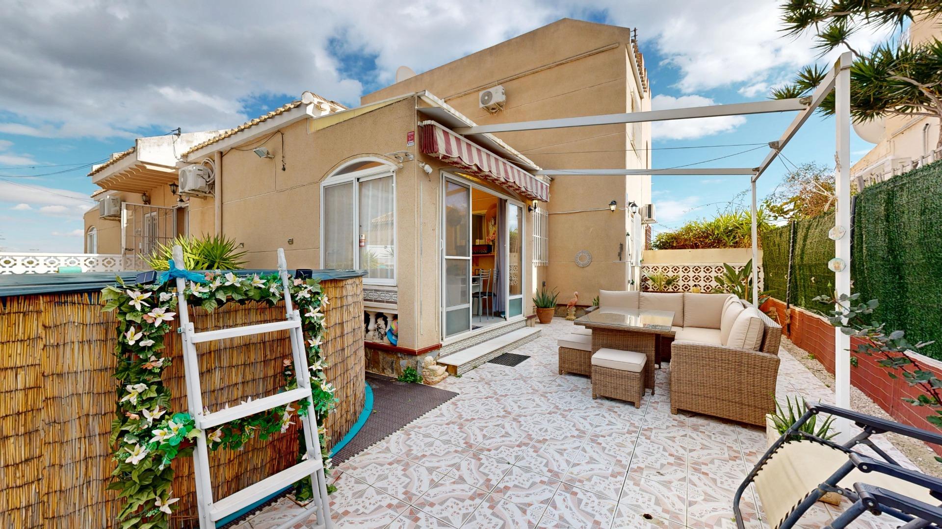 Semi Detached for Sale in San Miguel de Salinas, Alicante