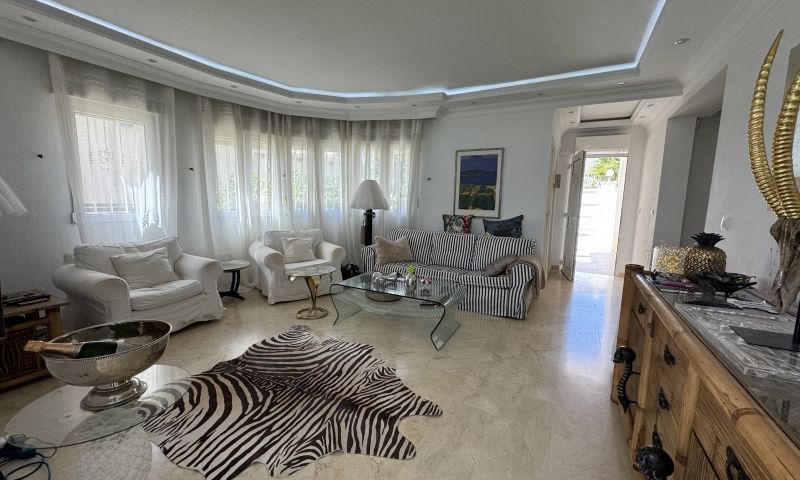 Villa for Sale in Orihuela Costa, Alicante