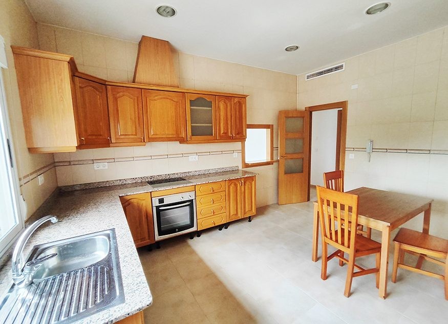 Villa for Sale in Abanilla, Murcia