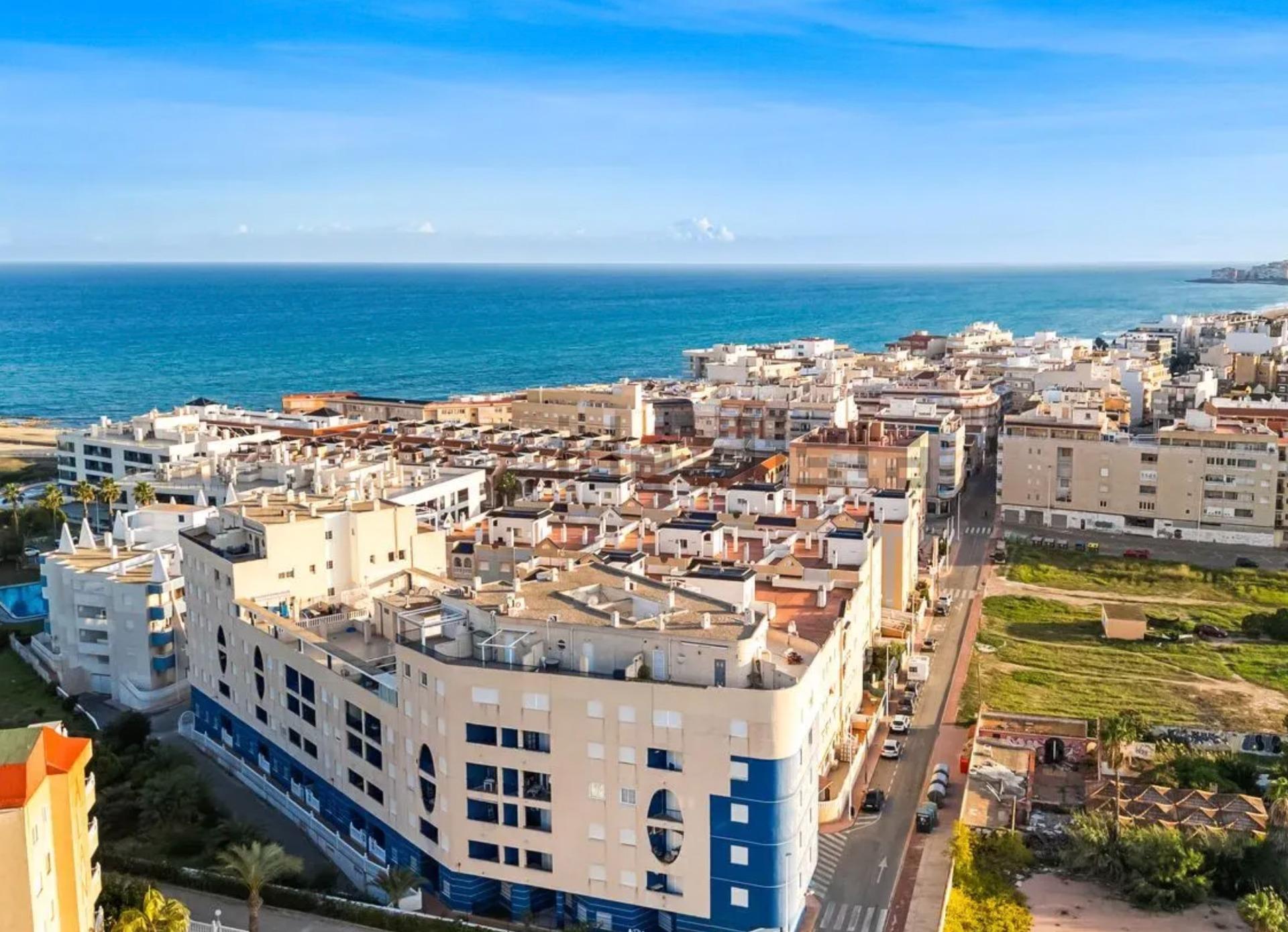 Apartment for Sale in Torrevieja, Alicante