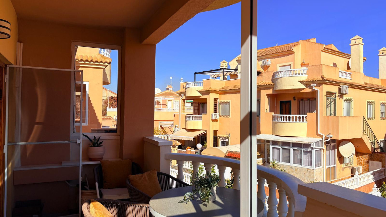 Boutique Mediterranean Duplex with Rooftop Lounge & Open Views