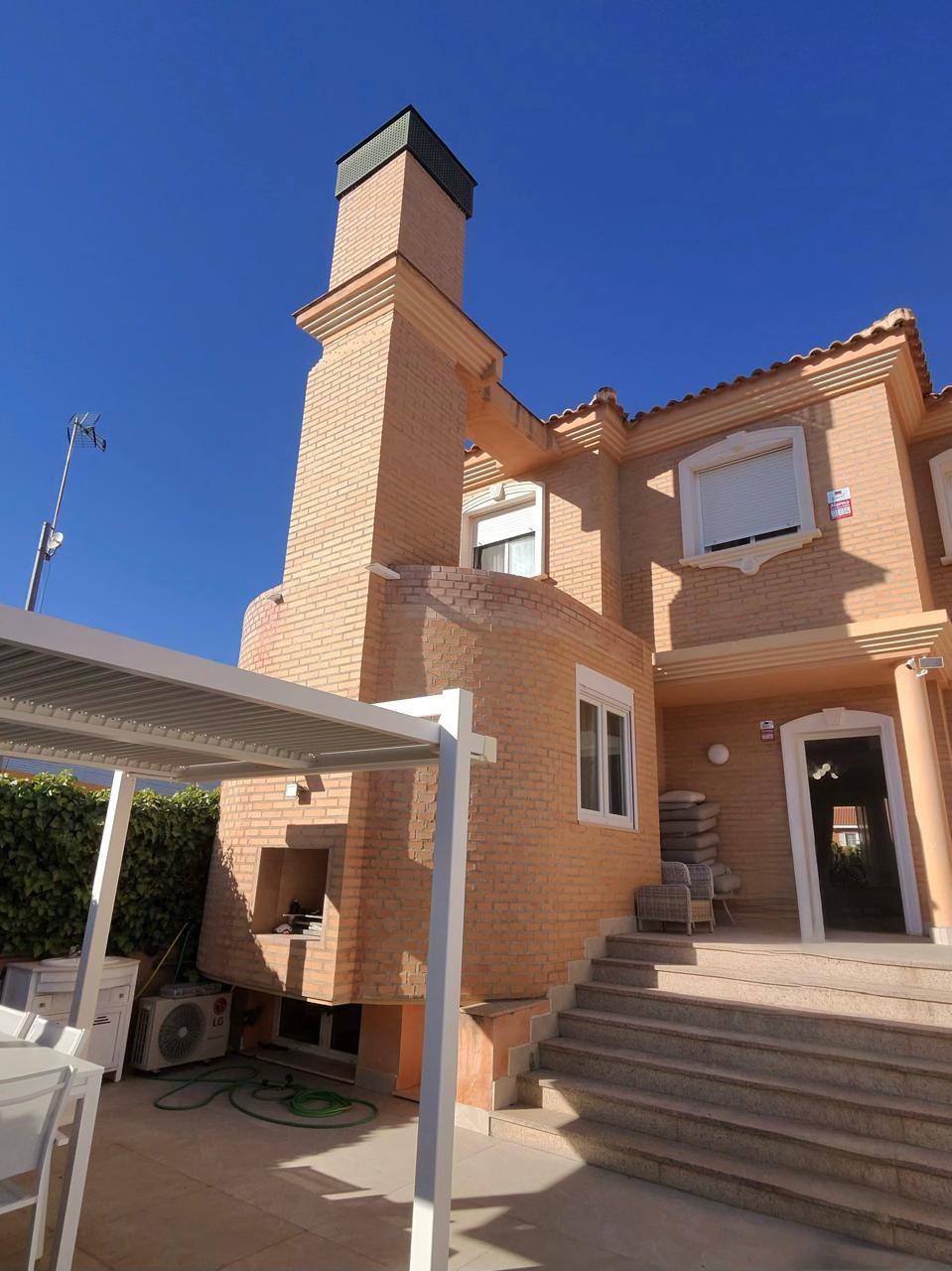 Spacious Luxury Semi-Detached Residence with Pool in Nou Nazaret – San Juan de Alicante