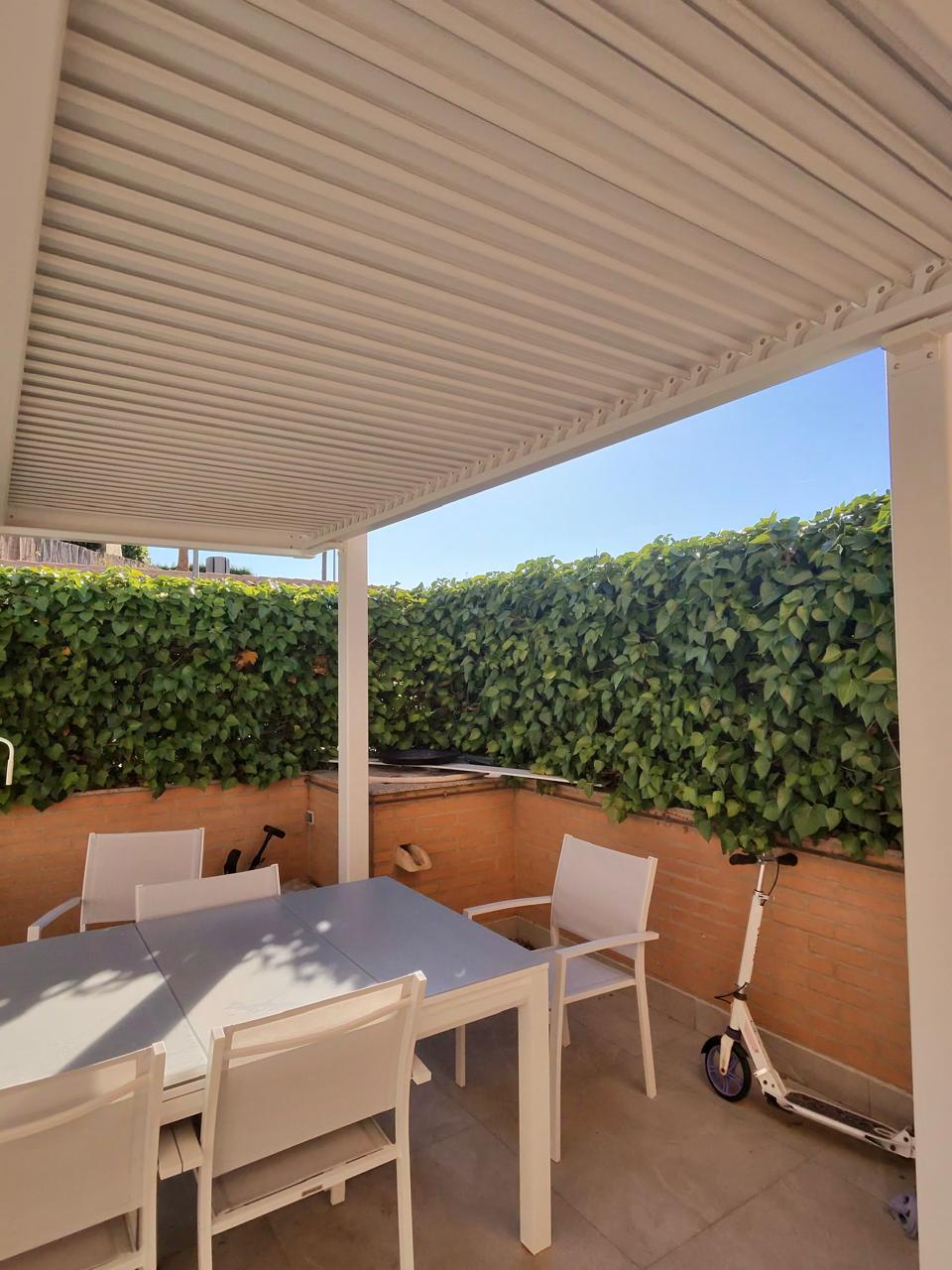 Spacious Luxury Semi-Detached Residence with Pool in Nou Nazaret – San Juan de Alicante