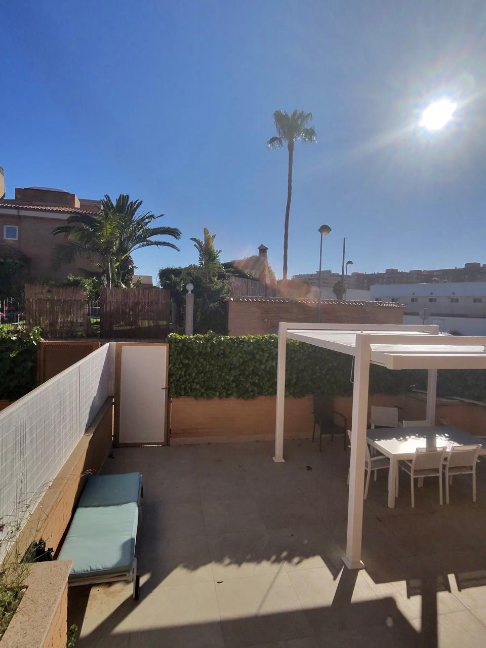 Spacious Luxury Semi-Detached Residence with Pool in Nou Nazaret – San Juan de Alicante