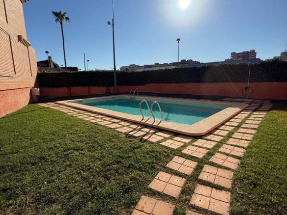 Spacious Luxury Semi-Detached Residence with Pool in Nou Nazaret – San Juan de Alicante