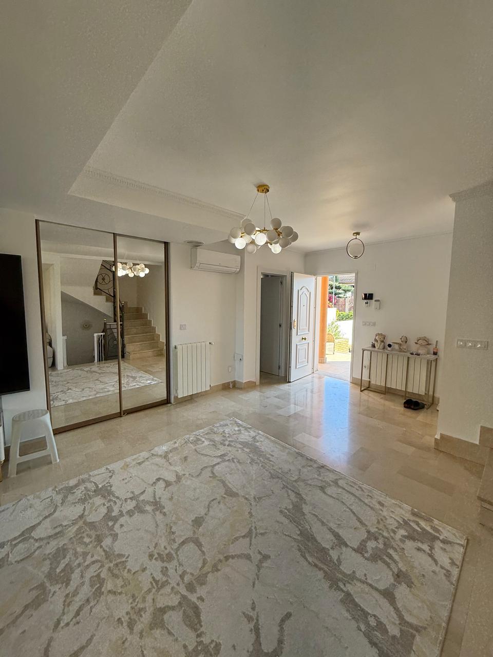 Spacious Luxury Semi-Detached Residence with Pool in Nou Nazaret – San Juan de Alicante