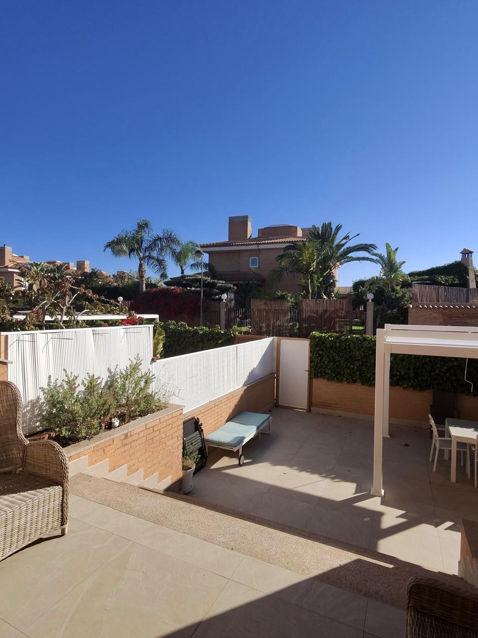 Spacious Luxury Semi-Detached Residence with Pool in Nou Nazaret – San Juan de Alicante