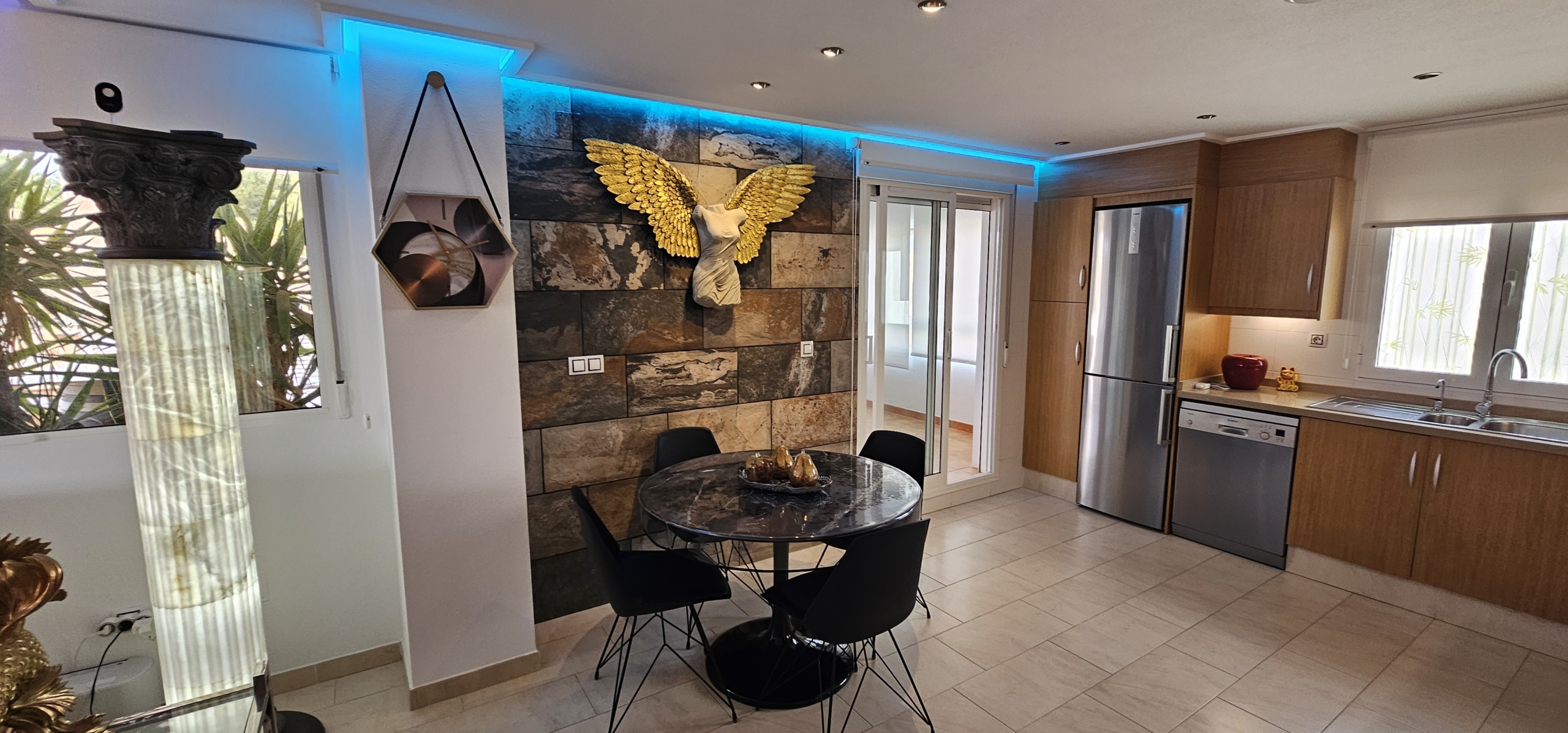 Elegant 3 Bedroom Apartment with 60 m² Terrace and Wellness Facilities in Los Dolses