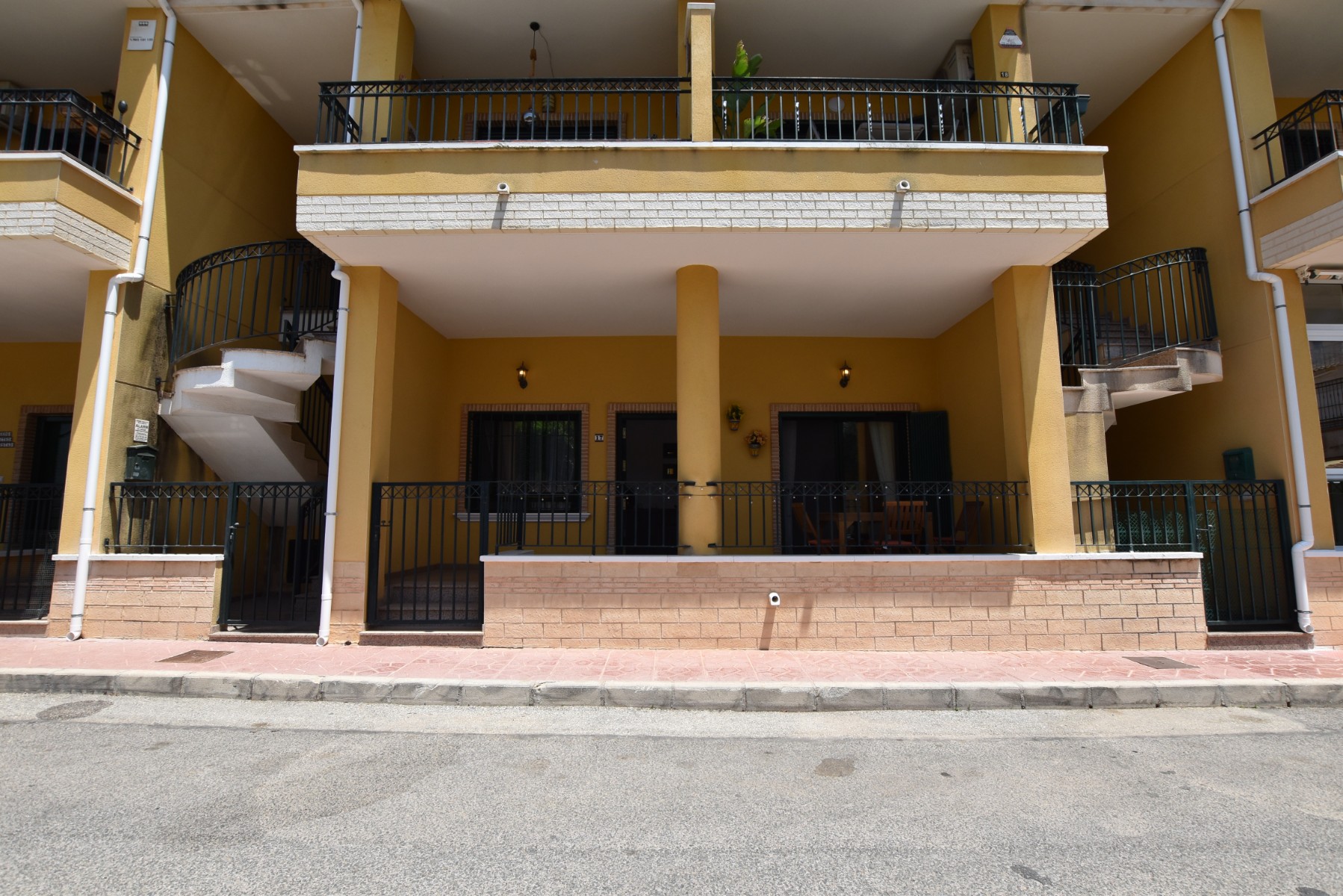 Apartment for Sale in Daya Vieja, Alicante
