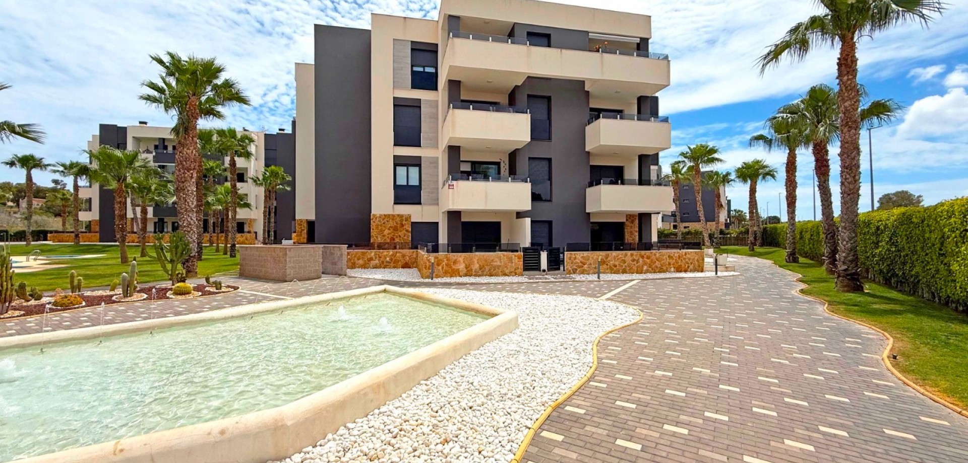 Apartment for Sale in Orihuela Costa, Alicante