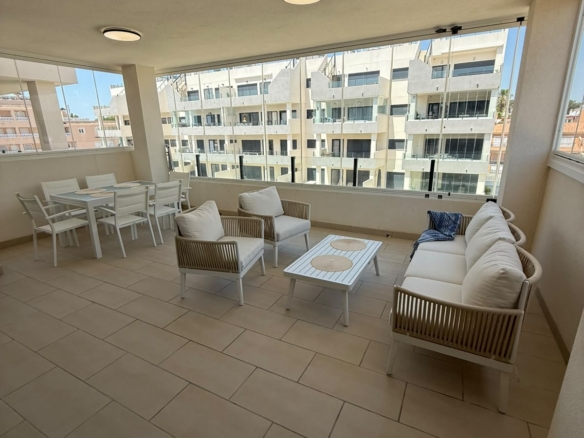 Modern Luxury Apartment with Sea Views and Glass-Enclosed Terrace in Villamartín