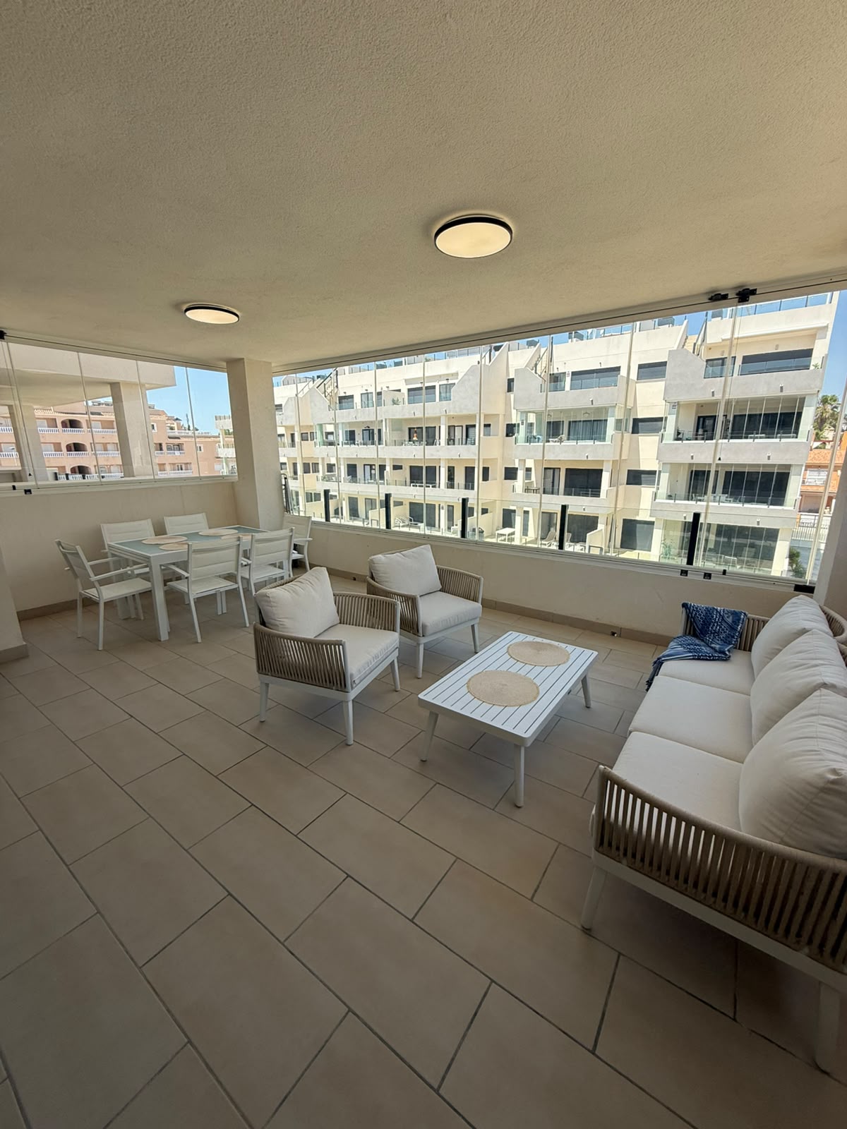 Modern Luxury Apartment with Sea Views and Glass-Enclosed Terrace in Villamartín