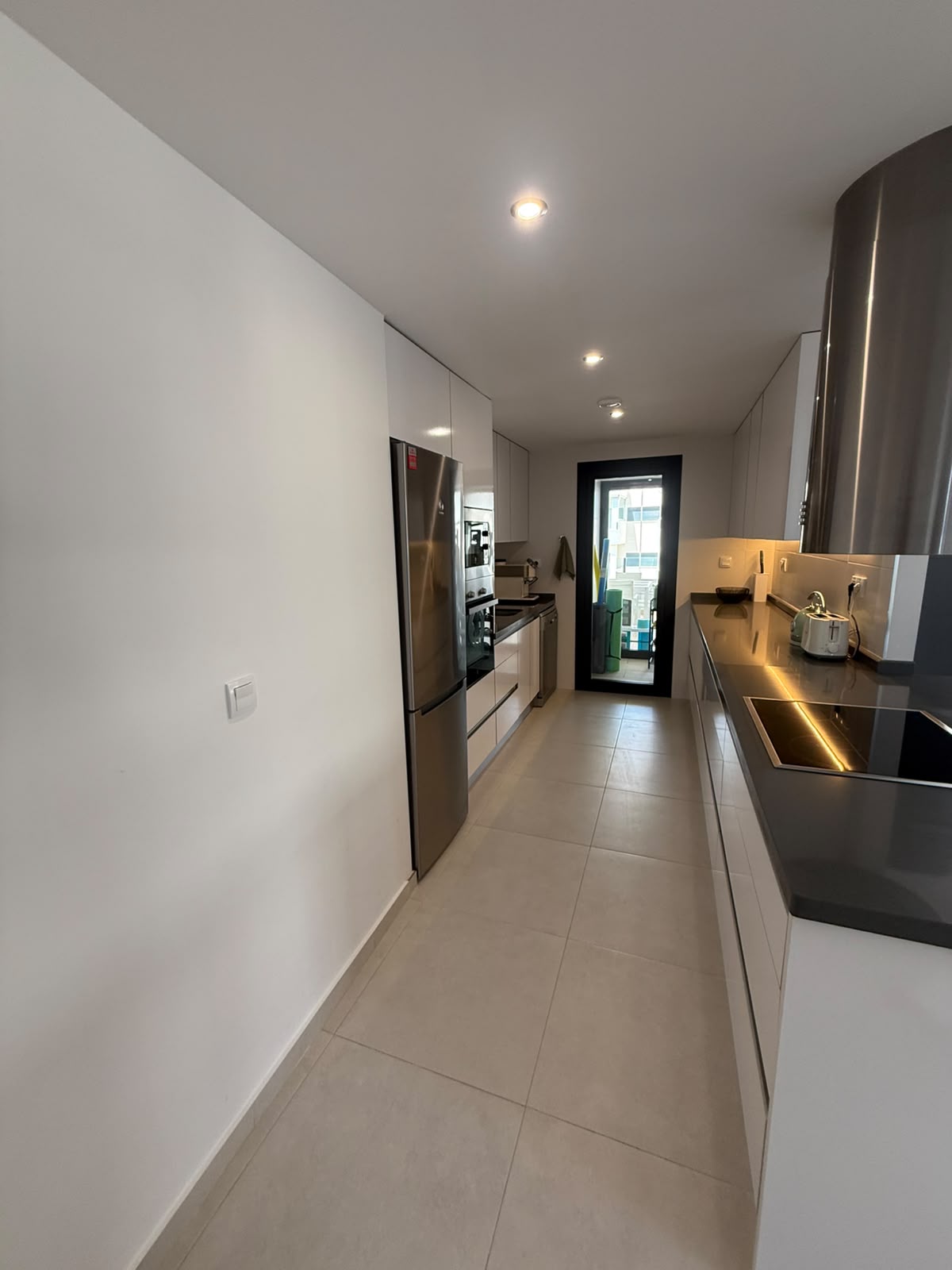 Modern Luxury Apartment with Sea Views and Glass-Enclosed Terrace in Villamartín