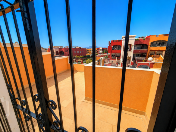 584
