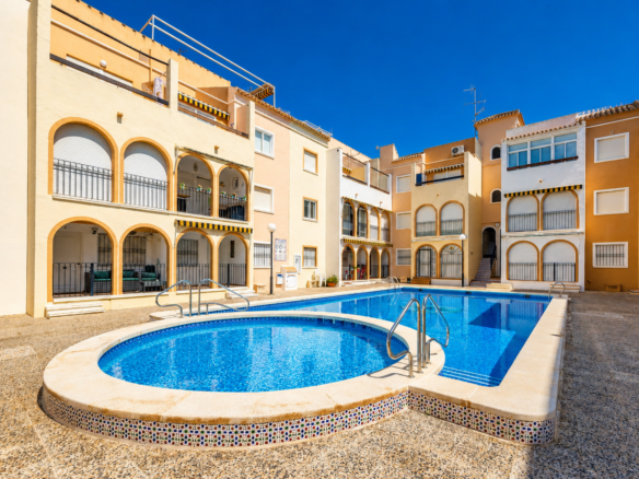 Bungalow for Sale in Torrevieja, Alicante