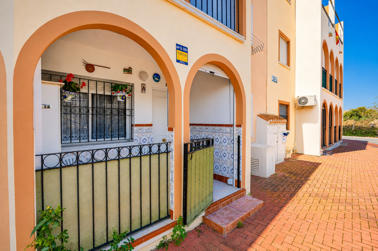 Bungalow for Sale in Torrevieja, Alicante