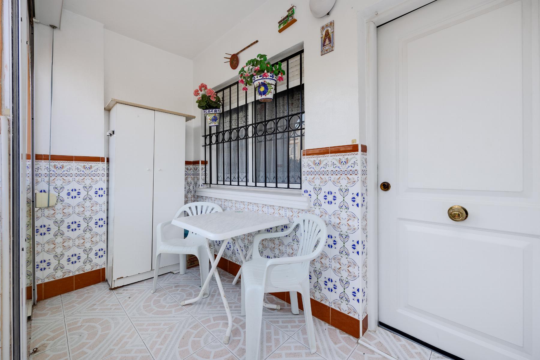 Bungalow for Sale in Torrevieja, Alicante