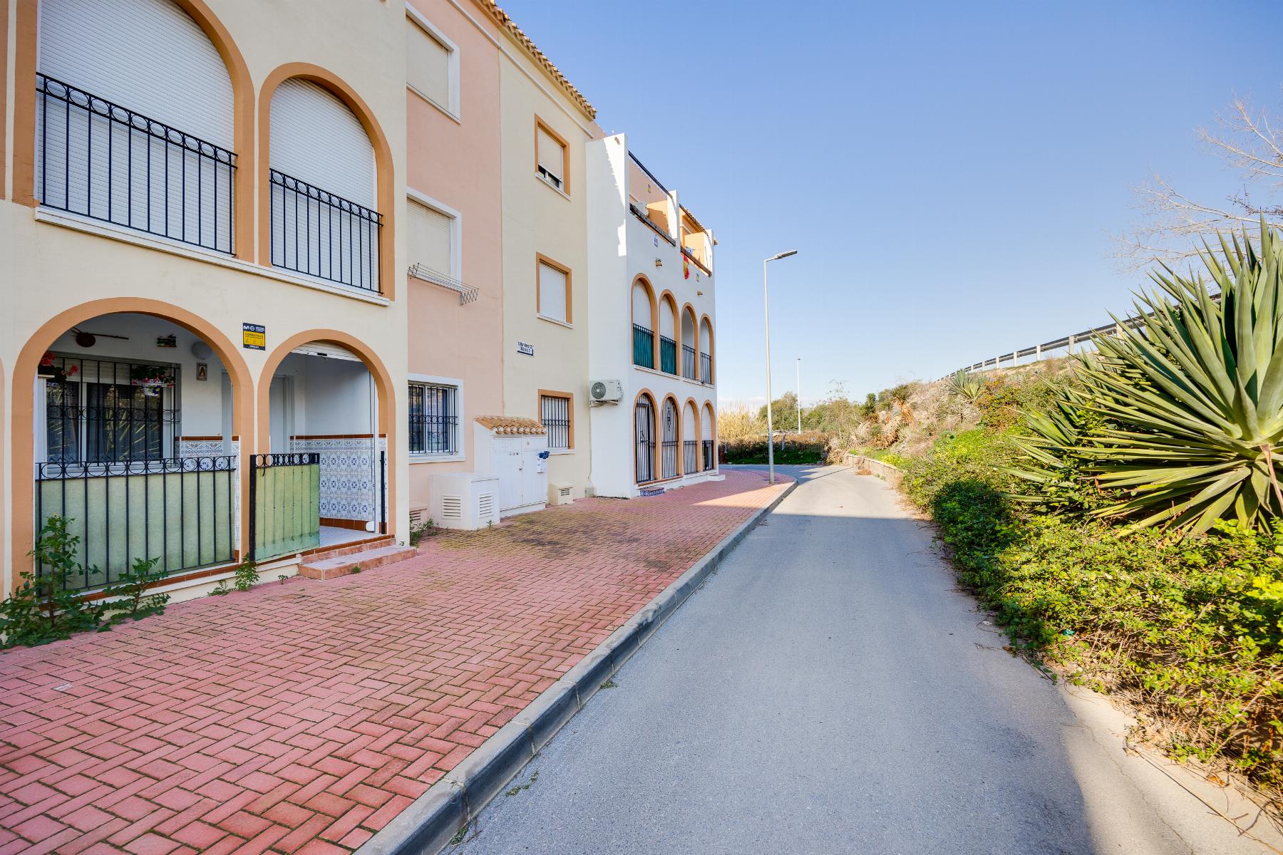 Bungalow for Sale in Torrevieja, Alicante