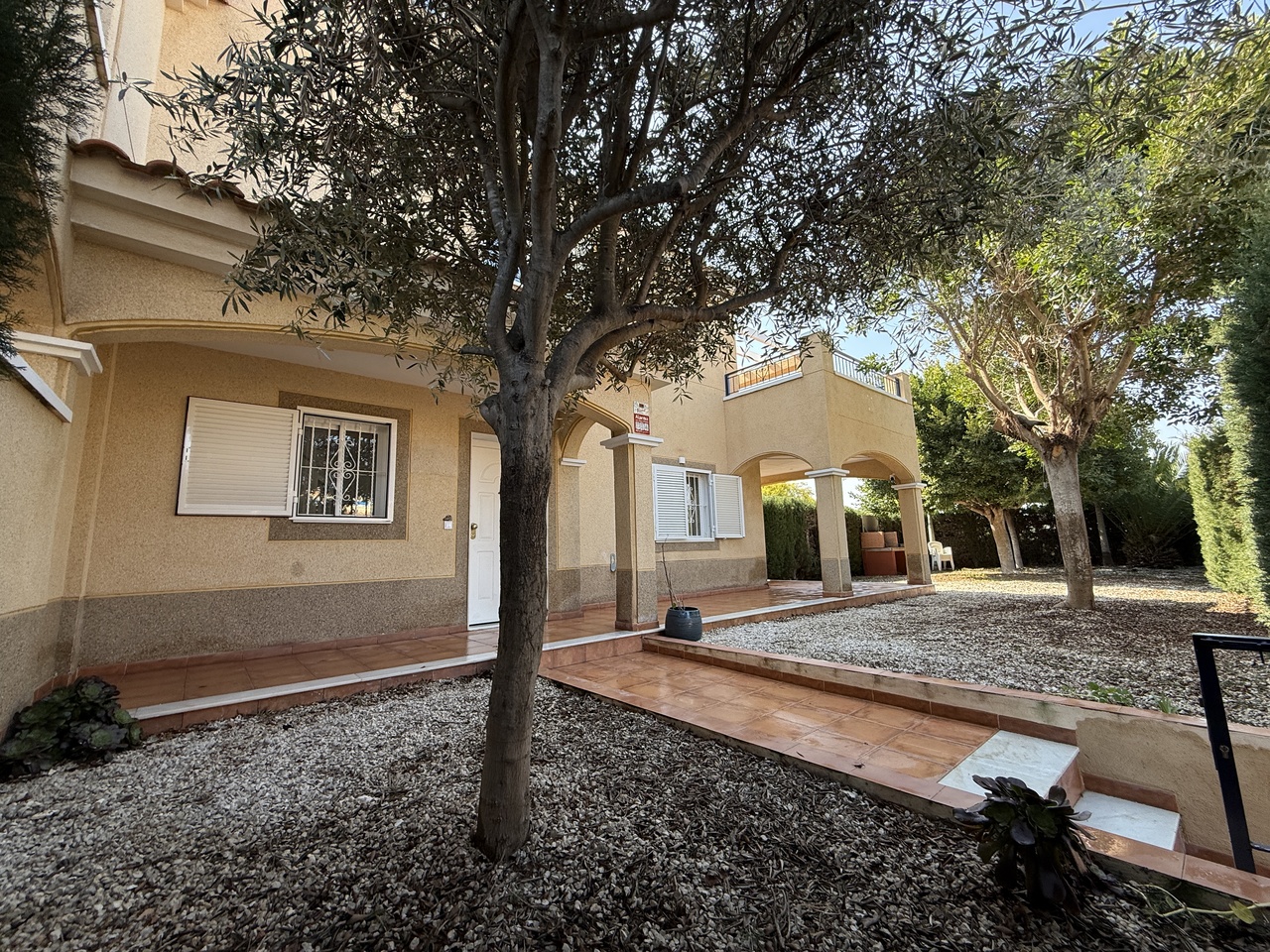 Town House for Sale in Mil Palmeras, Alicante