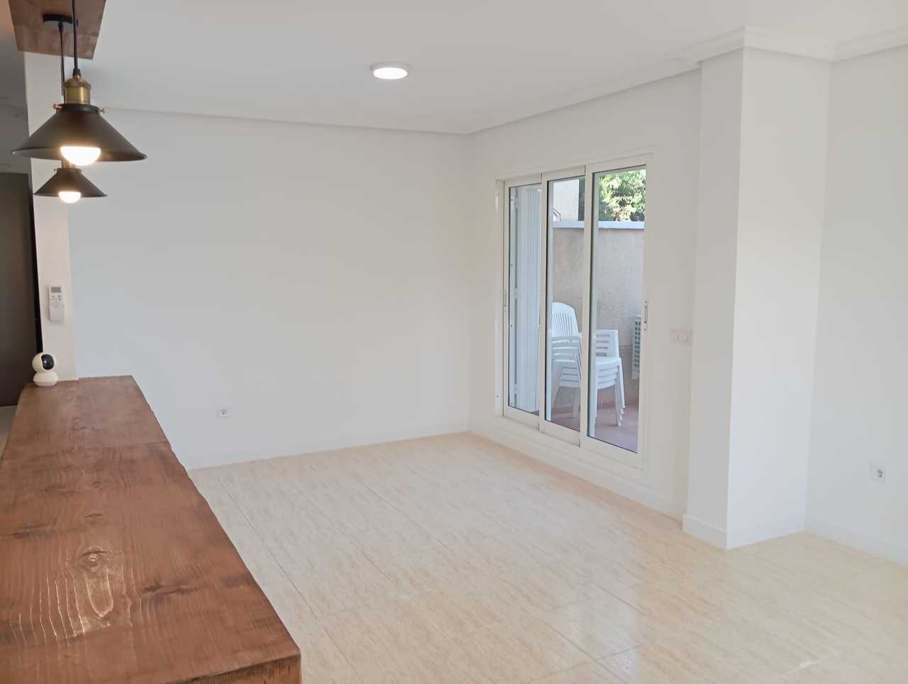 Town House for Sale in Mil Palmeras, Alicante