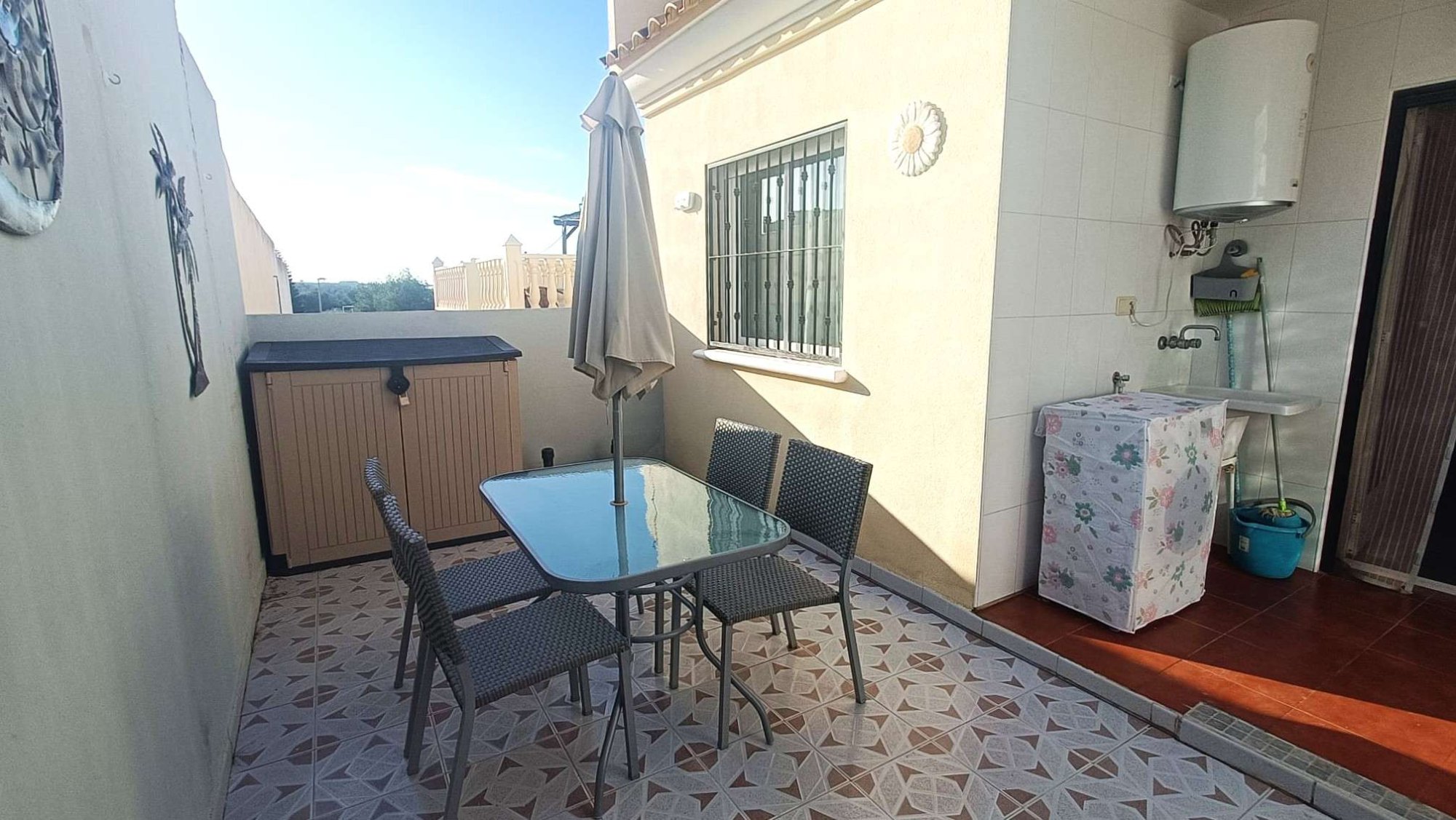 Bungalow for Sale in Algorfa, Alicante
