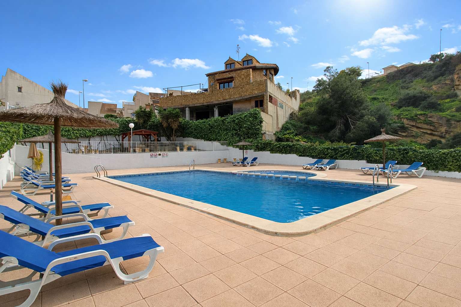 Villa for Sale in Rojales, Alicante