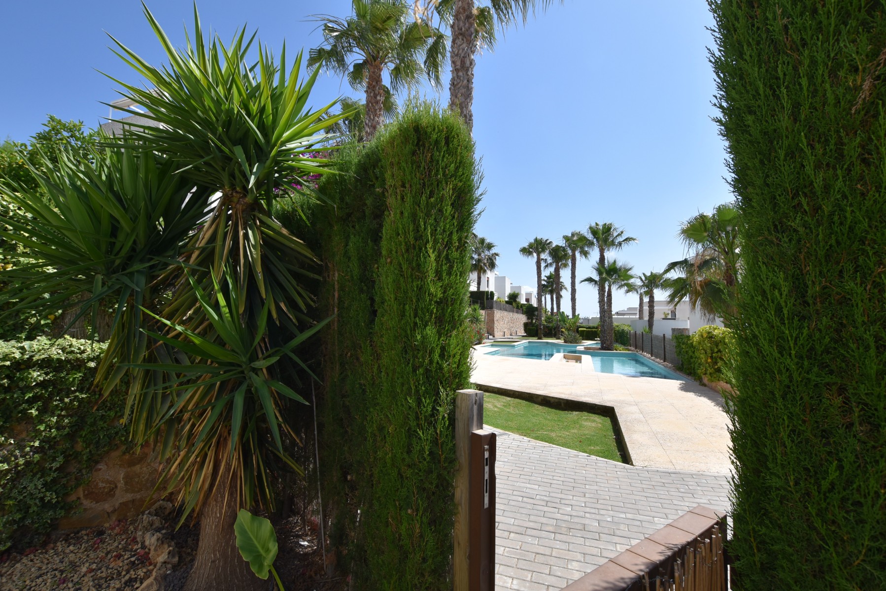 Apartment for Sale in Algorfa, Alicante