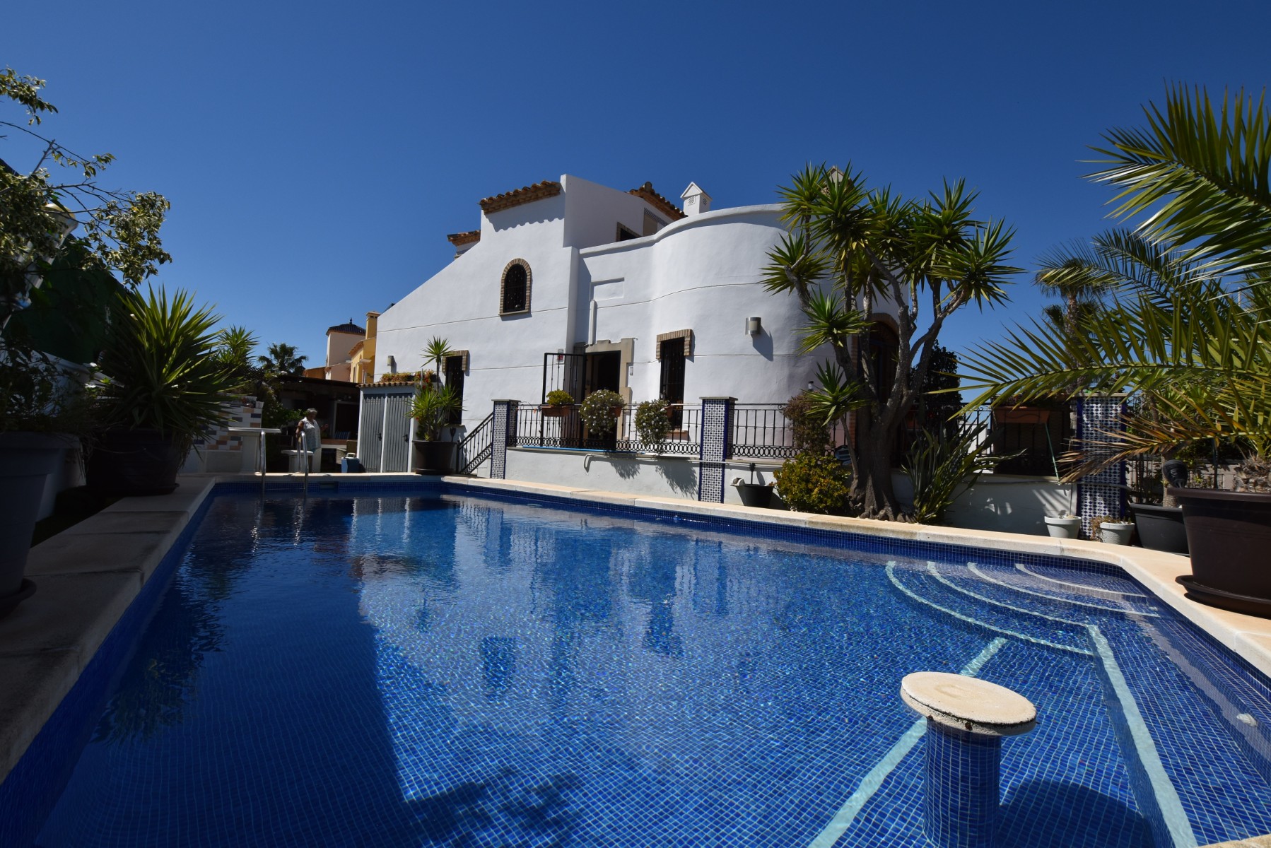 o_1jp7ti95h17a51hoc1pe31gi41od3q Villa for Sale in Algorfa, Alicante