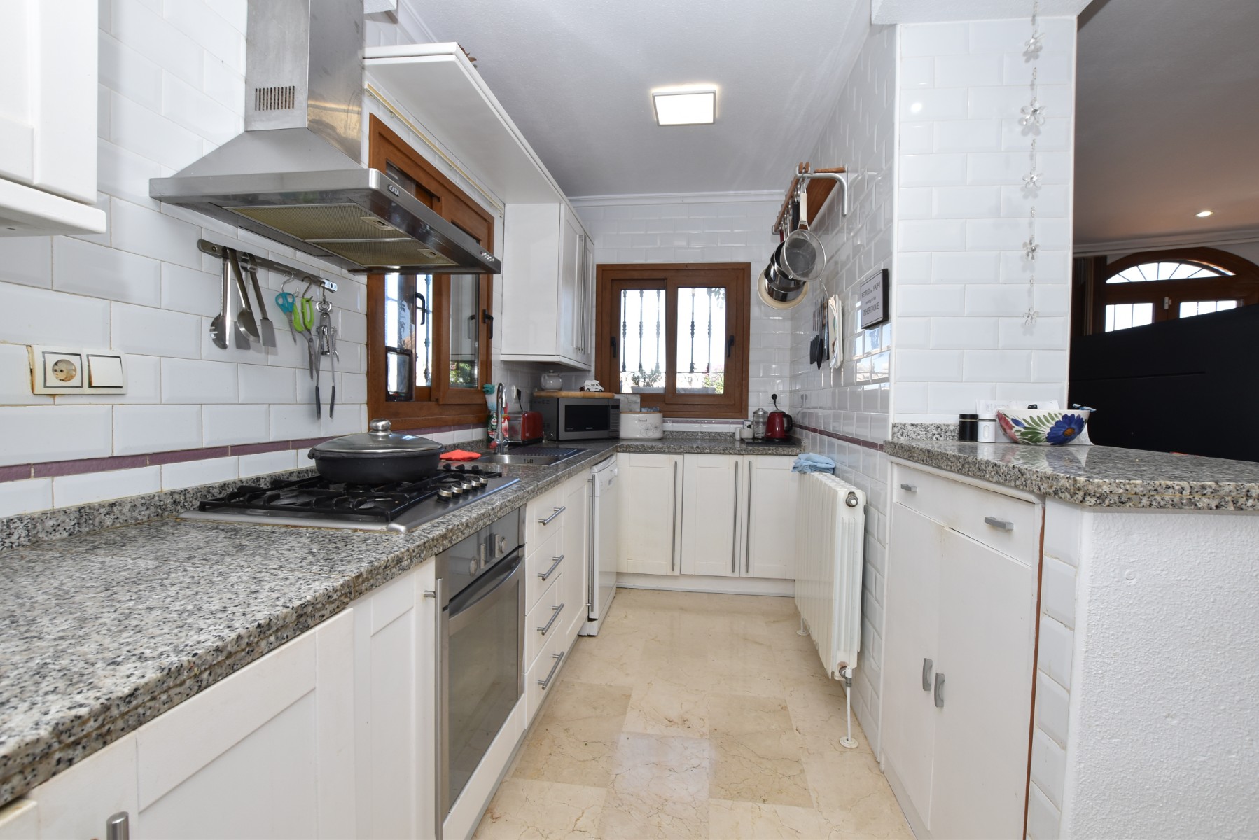 Villa for Sale in Algorfa, Alicante