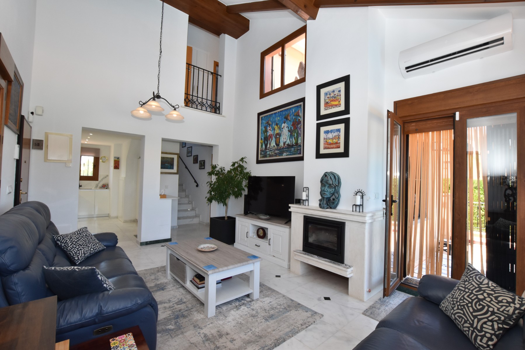 Villa for Sale in Algorfa, Alicante