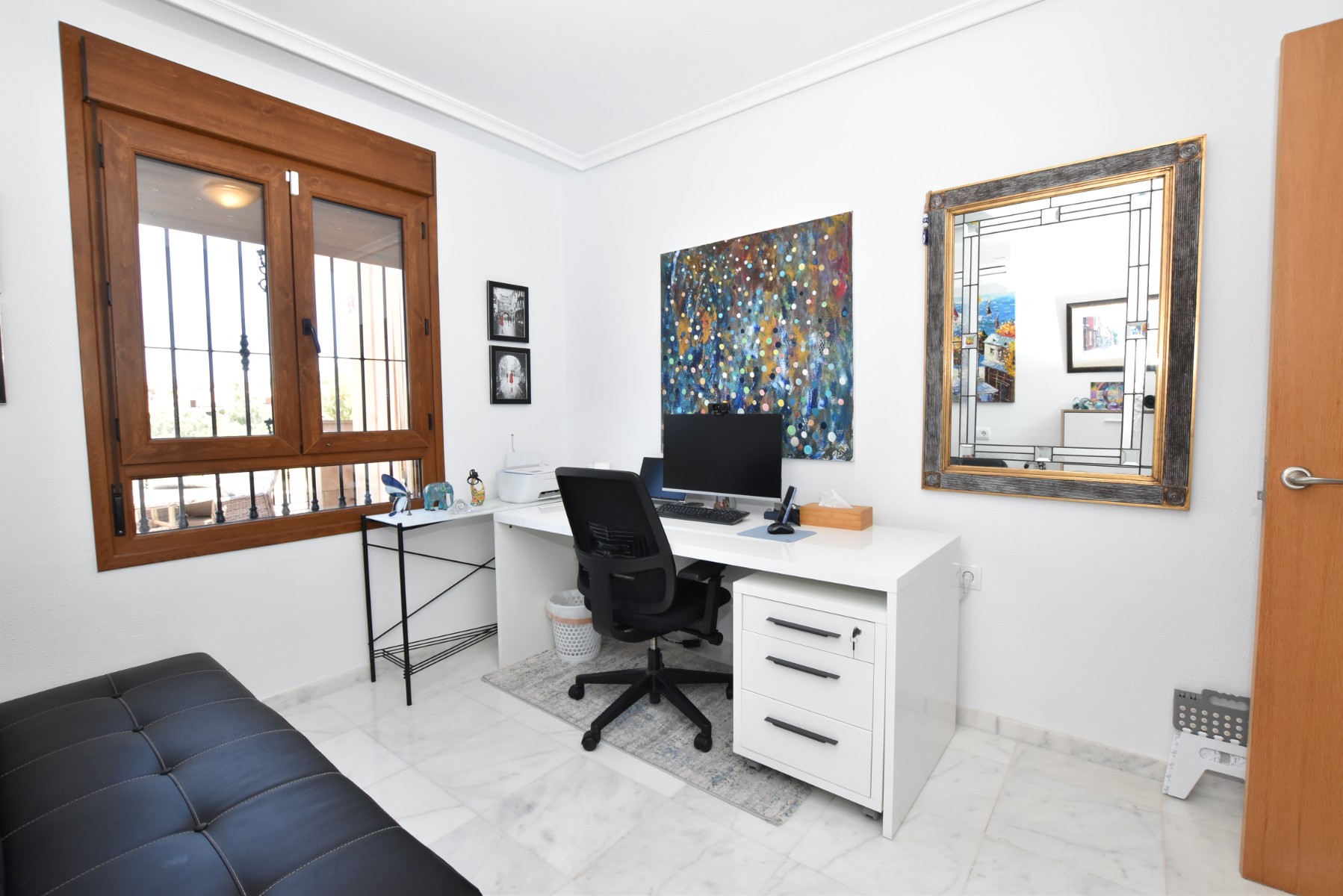 Villa for Sale in Algorfa, Alicante