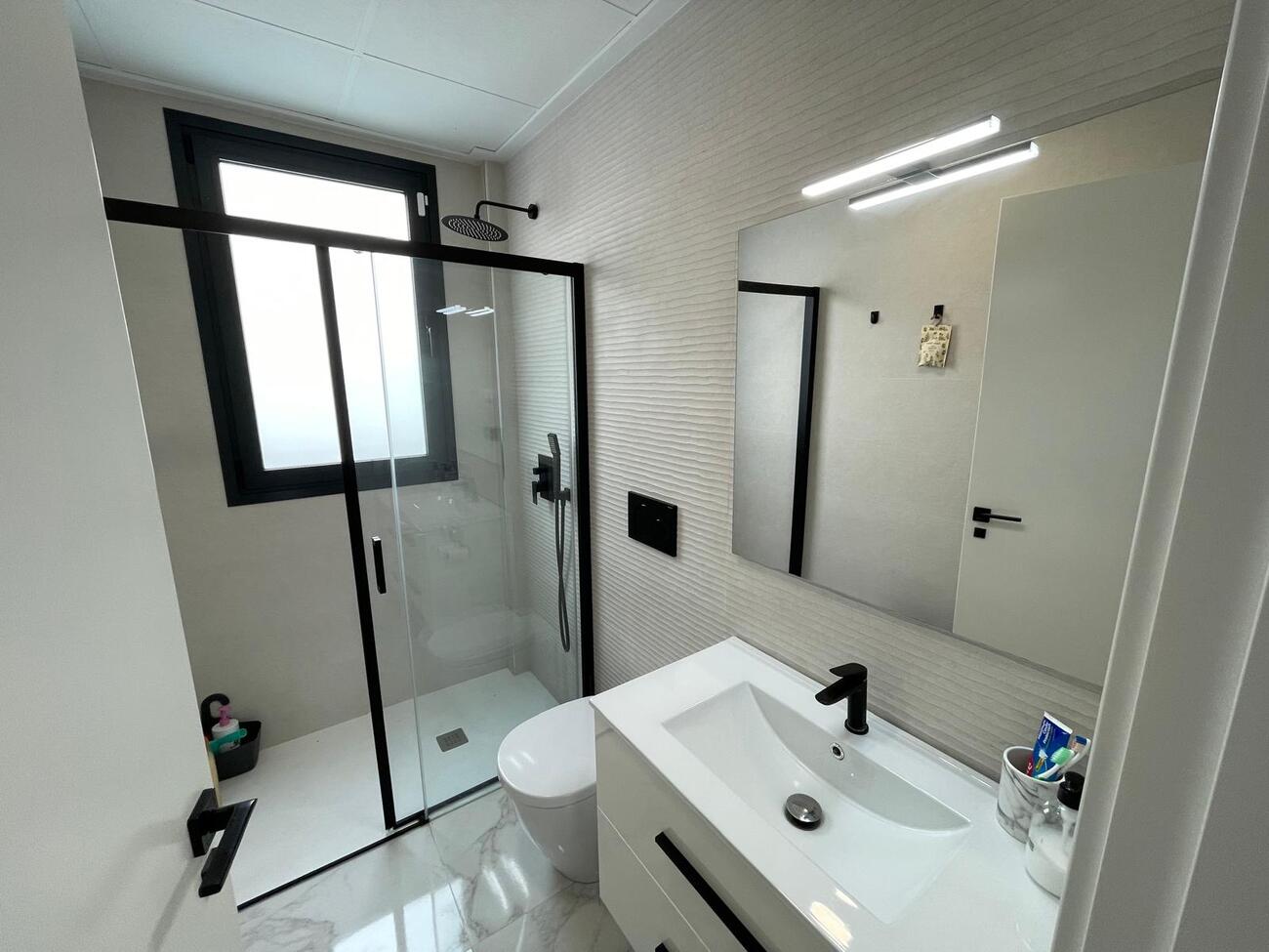 Villa for Sale in Benijofar, Alicante