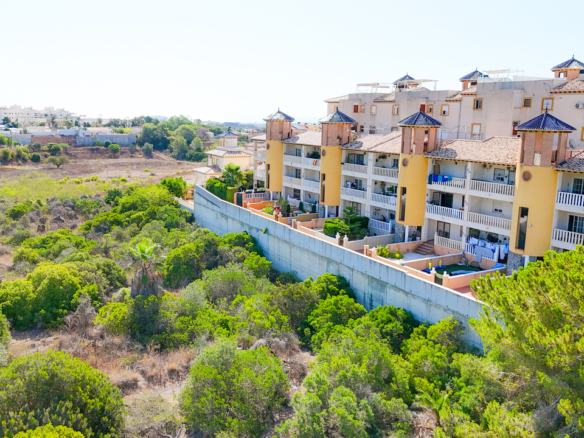 Apartment for Sale in Cabo Roig, Alicante